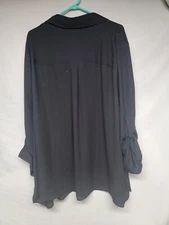 Lane Bryant Black Sheer Long (Buttonable) Sleeve Blouse w/Pockets (Size 26/28)