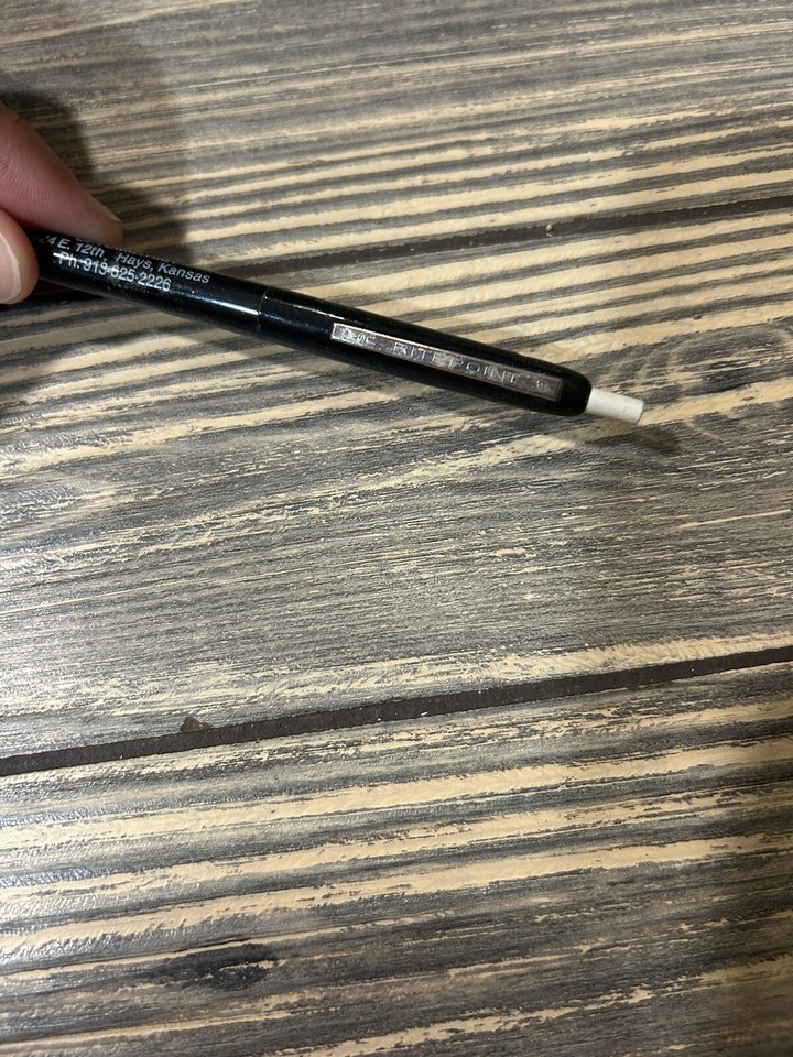 Vintage Dr Michael A Hattan Optometrist Hays Kansas Black Pen