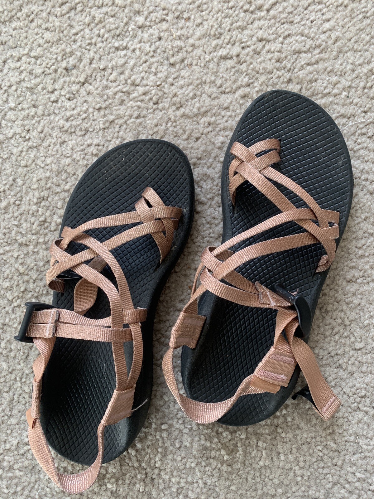 chaco rose gold