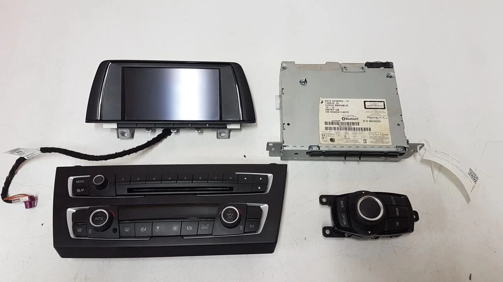 BMW 1 F20 F21 2012 Radio CD GPS player head unit 6512929098901 