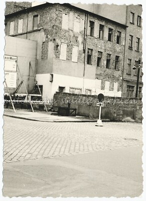 Berlin Bernauer Straße ''Murder Remains Murder Even If Ordered'' Photo 1960s
