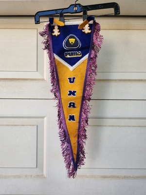 Vintage 25'' Pennant Pumas UNAM Futbol Soccer Liga MX Universidad Mexico