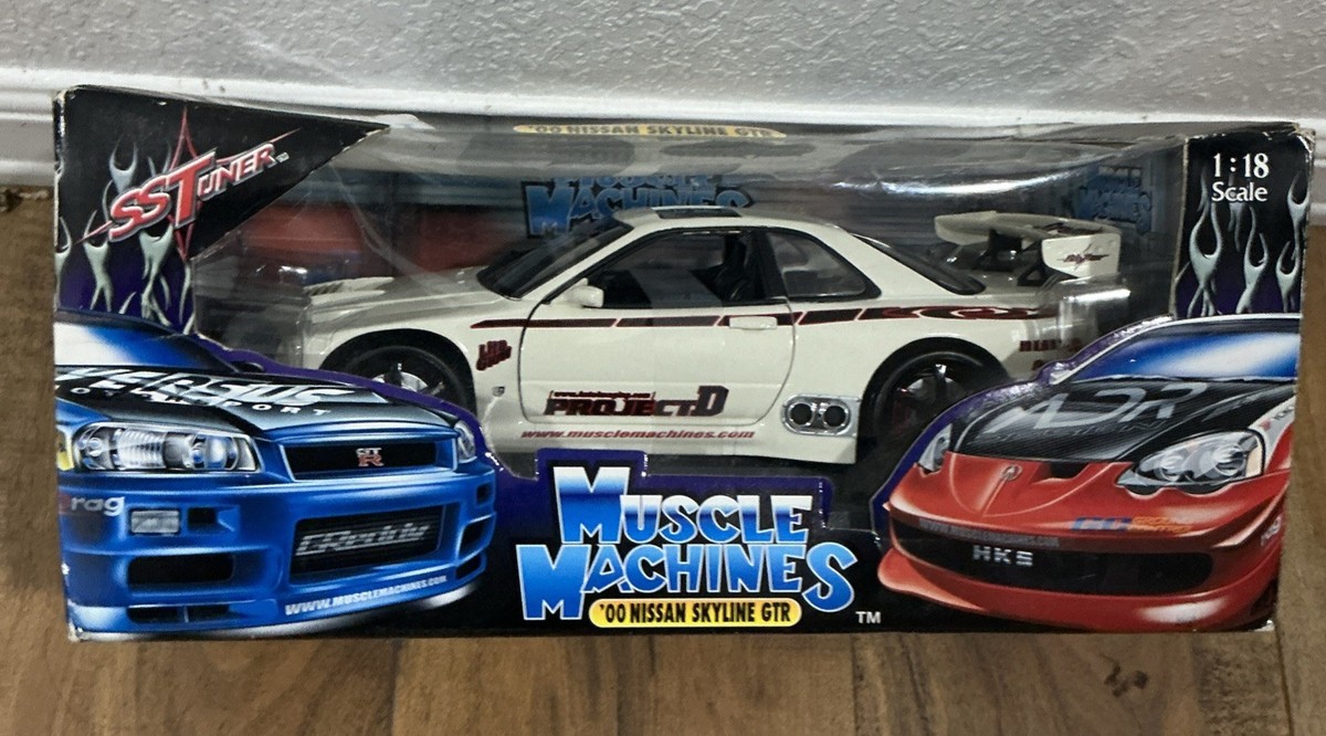 2000 NISSAN SKYLINE GTR 1:18 SS TUNER MUSCLE MACHINES WHITE