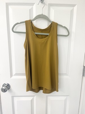 Lululemon Essential Train Tank Top Size 2 Gold Spice W1DEOS