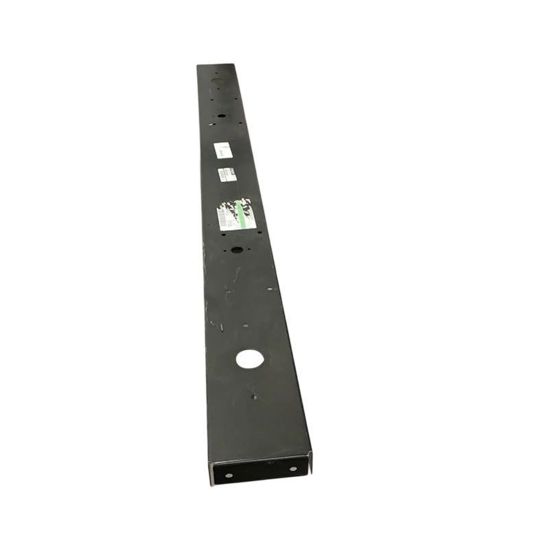 Renfort pare-chocs avant Nissan Cabstar réparer traverse déformée référence 85022F3903