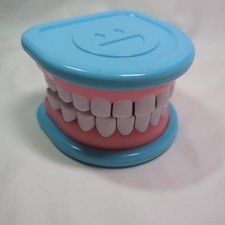 Melissa  Doug Super Smile Dentist Play Set Replacement Fake Teeth Dental Gums