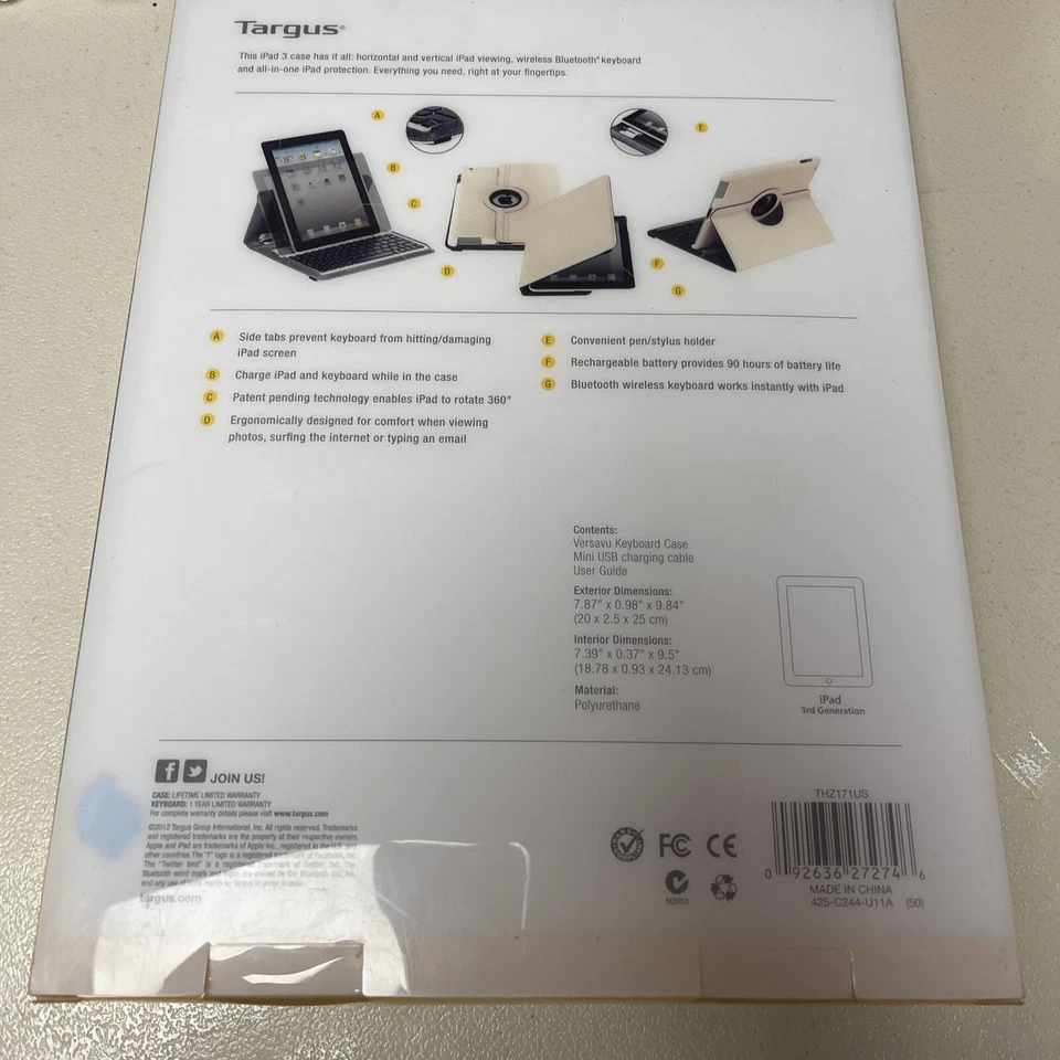 Contenido de la funda del teclado Targus teclado y funda Versace, cable de carga mini USB.  Foto 3 de 4