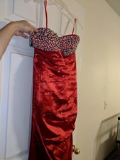 Red Floor-length Sequined Formal Evening Pageant Wedding Guest Gown - Size 8