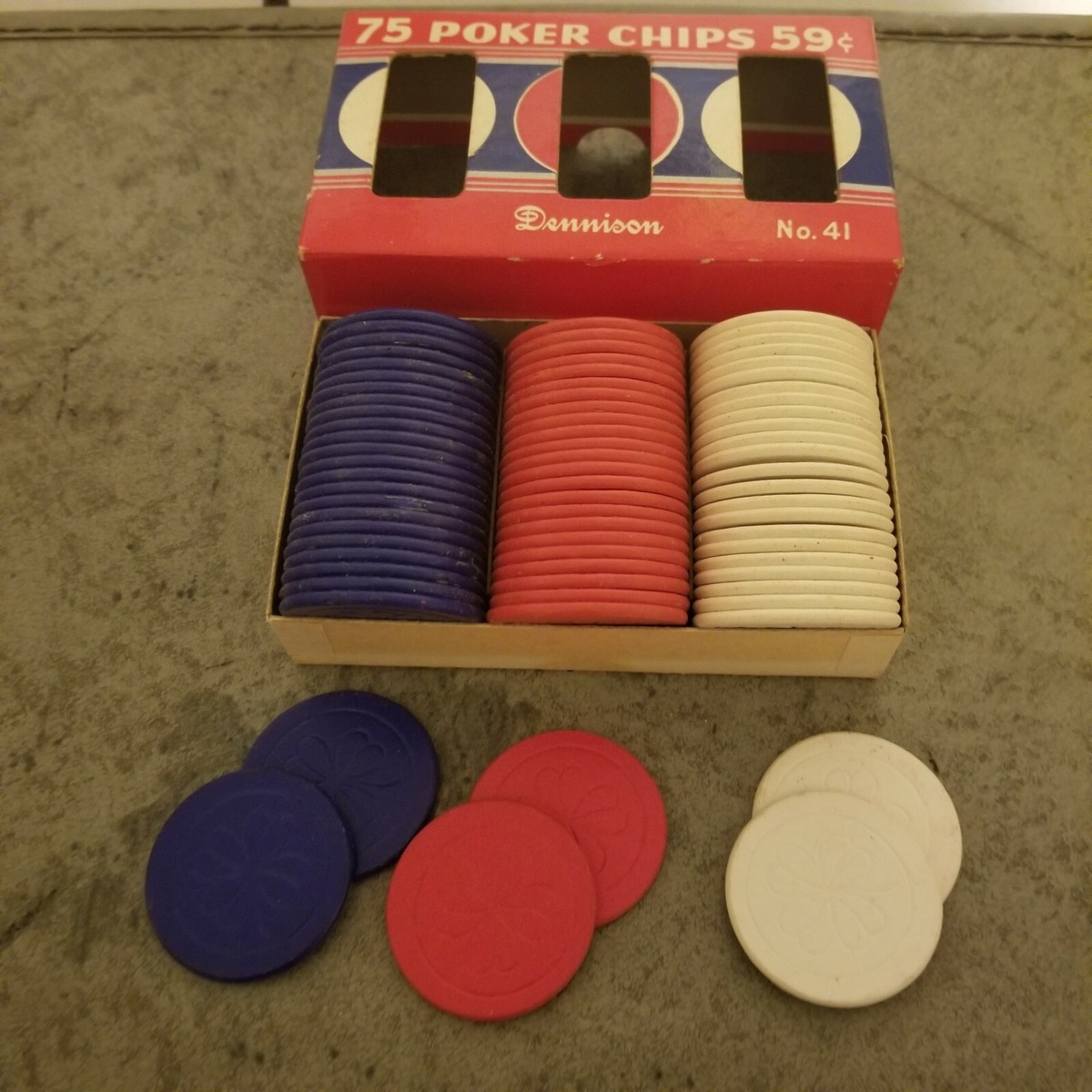 Vintage 1950's Clay Poker Chip Set Denominations 687 Chips