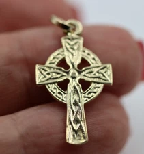 Kaedesigns, Genuine 9ct 9k 375 Yellow Gold Celtic Cross Pendant  25mm x 15mm