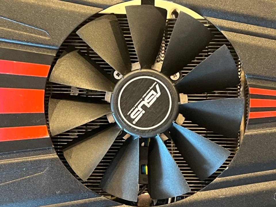 ASUS Radeon R9 280X DirectCU II 3GB GDDR5 Graphics Card R9280X-DC2T-3GD5 - Image 3 of 4