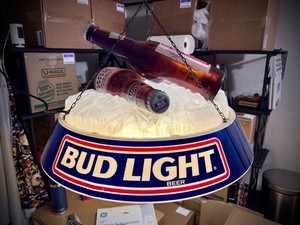 1992 Bud Light Pool Table Light – 24" Diameter Hanging Bar / Billiards Light