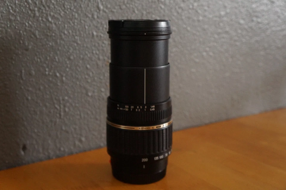 Macro Tamron A14 AF 18-200mm F3.5-6.3 XR Di II LD para montaje Sony A Foto 3 de 4