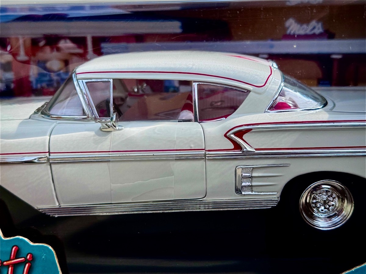 Ertl 1:18 1958 Chevrolet Impala American Graffiti Diecast Vehicle