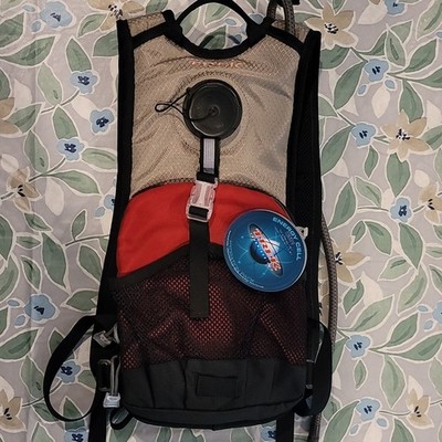 Trek Energy Cell WSD Hydration Pack 70oz Red/Black Contoured Straps