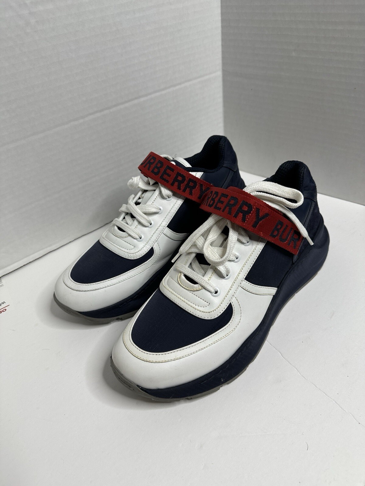 Burberry Shoes Men 42