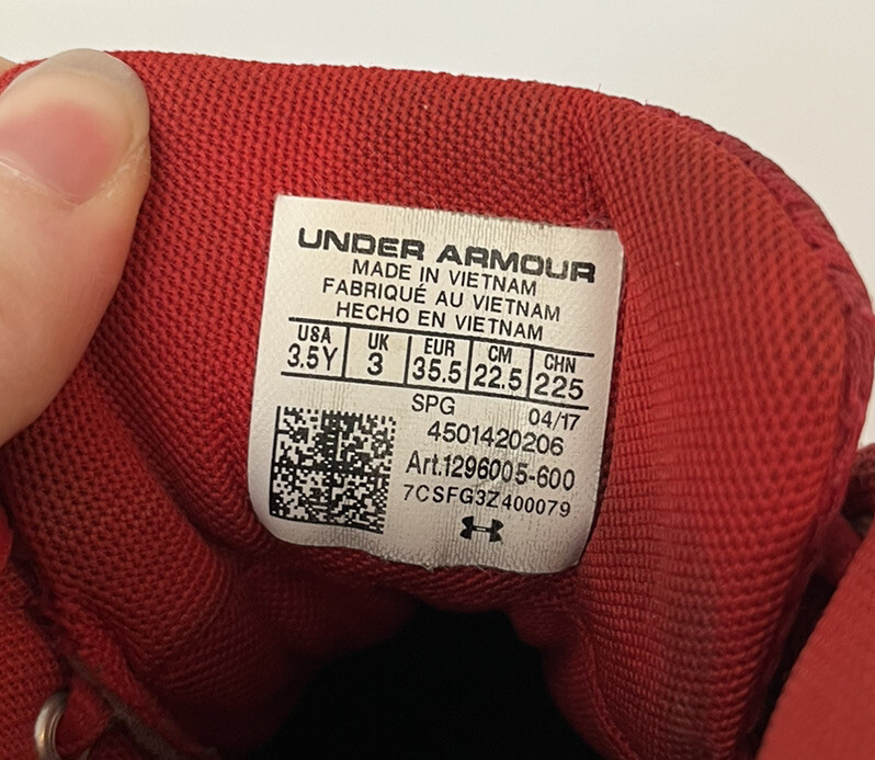 Under Armour BGS X Level Ninja PreSchool Red,White, & Black Sz 3.5Y 1296005-600