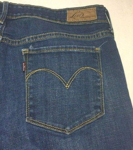 Levi's San Francisco, slight curve 