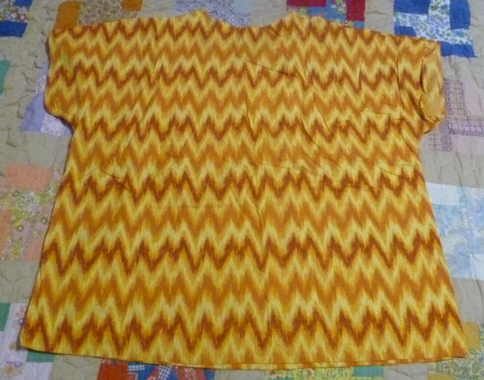 Orange and Yellow Striped Scrub Top Womens Size Large - Image 3 of 4