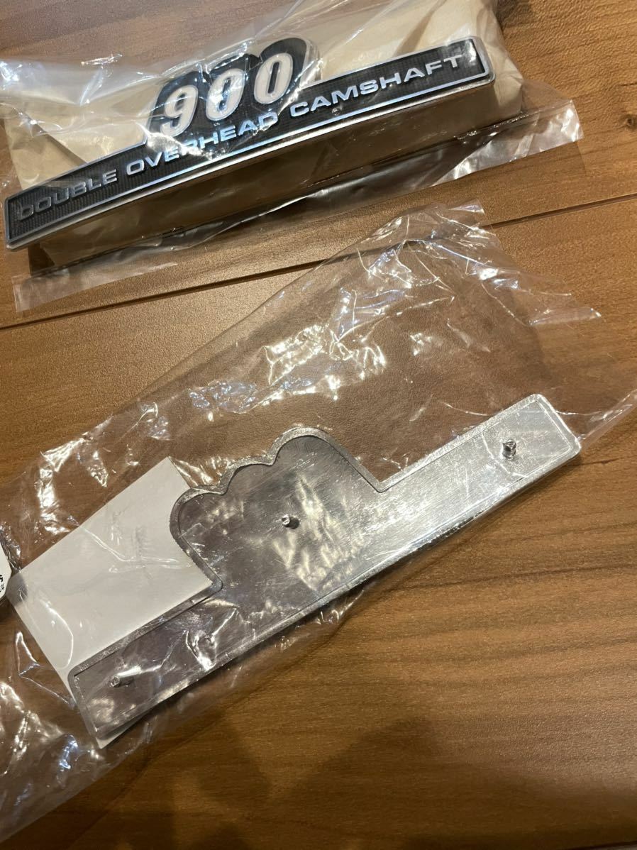 はなぞう様 japan genuine Kawasaki Z1 Side Cover Emblem Badge OEM NOS Original