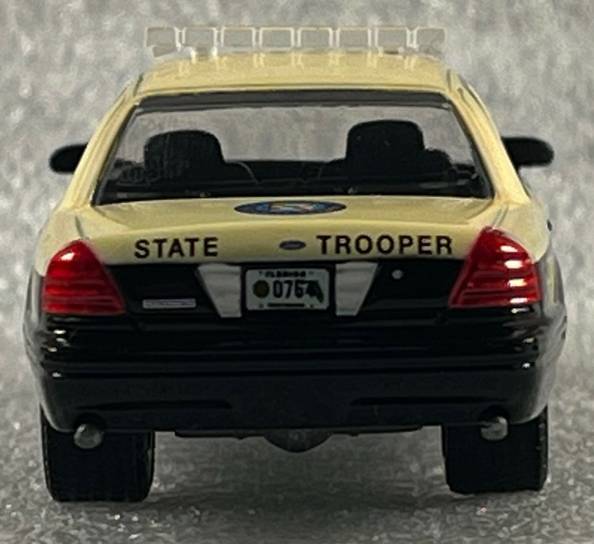 グリーンライト2008 Ford Crown Victoria ミニカー Greenlight US Forest Service 2008 Ford Crown Victoria Police