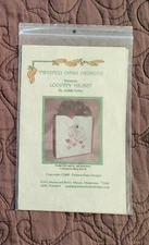 Twisted Oaks Designs - Loopity Heart - Cross Stitch