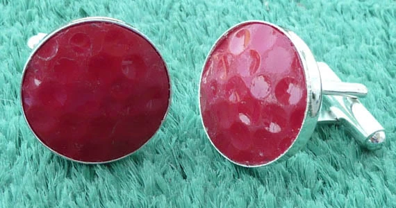 Запонки для настоящих мячей для гольфа ручной работы: запонки для мячей для гольфа белые, розовые, красные, желтые - Изображение 4 из 4