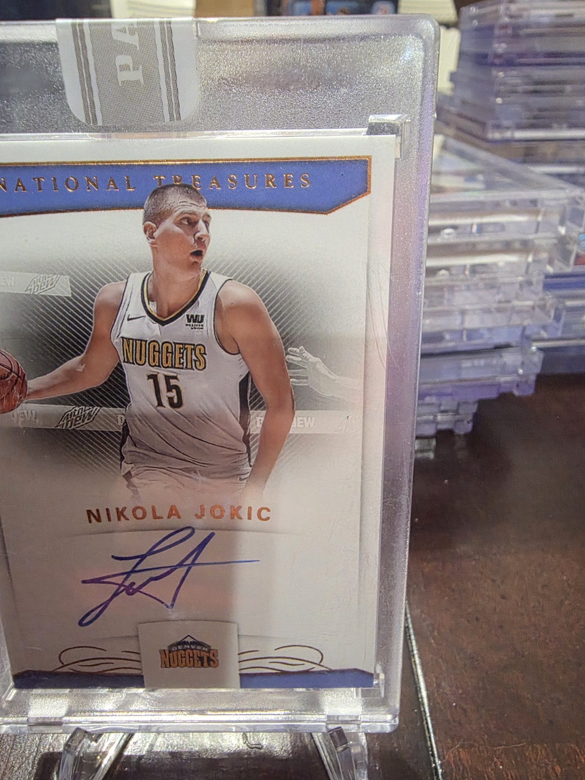 2017-18 Panini National Treasures On Card Auto Signatures Nikola Jokić 1/1!  view 4