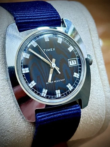 Vintage Timex Calendar Moire 23653 02575 Men’s Watch - Running!