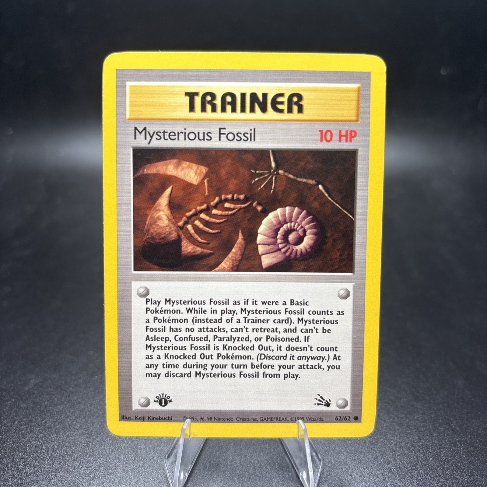 Mysterious Fossil 62/62 Fossil First Edition Pokémon Vintage NM -j