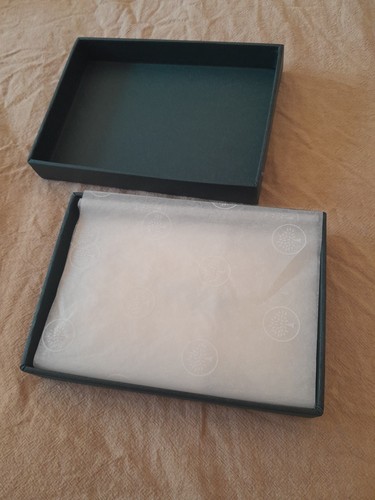 Mulberry Letter 'P' Keyring/bag Charm/purse Zip Pull BNWT and Box - Picture 3 of 10