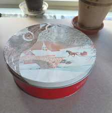 VINTAGE Deluxe Fruit Cake Round Tin Horse Drawn Sleigh Snow Church Bridge 10"