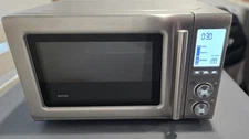 Breville BMO850BSS The Smooth Wave Countertop Smart Microwave Oven Silver