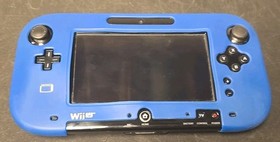 Nintendo Wii U 32GB Black Deluxe Console & Gamepad w/Pro Controller + Games