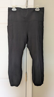 GUC Athleta Salutation Stash Pocket Cinch 7/8 Black Legging : Size MP (Petite)