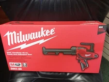 Milwaukee M12 Caulk And Adhesive Gun 12V 10-Ounce 2441-20 NEW