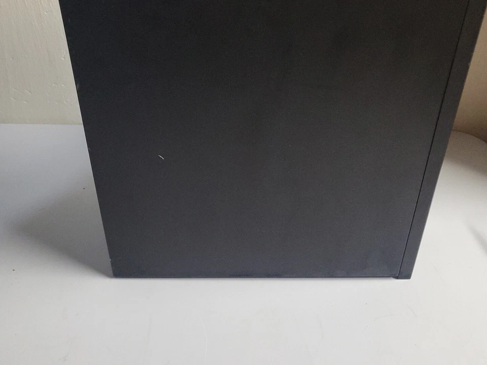 HP Pavilion 570-p014 AMD A10-9700, 3.5GHz, 8GB RAM 512 GB NVMe + 1TB HDD win 10 - Image 2 of 4