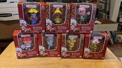 The World Of Strawberry Shortcake TLS Toy Collection Of 7 Figures Cheebee