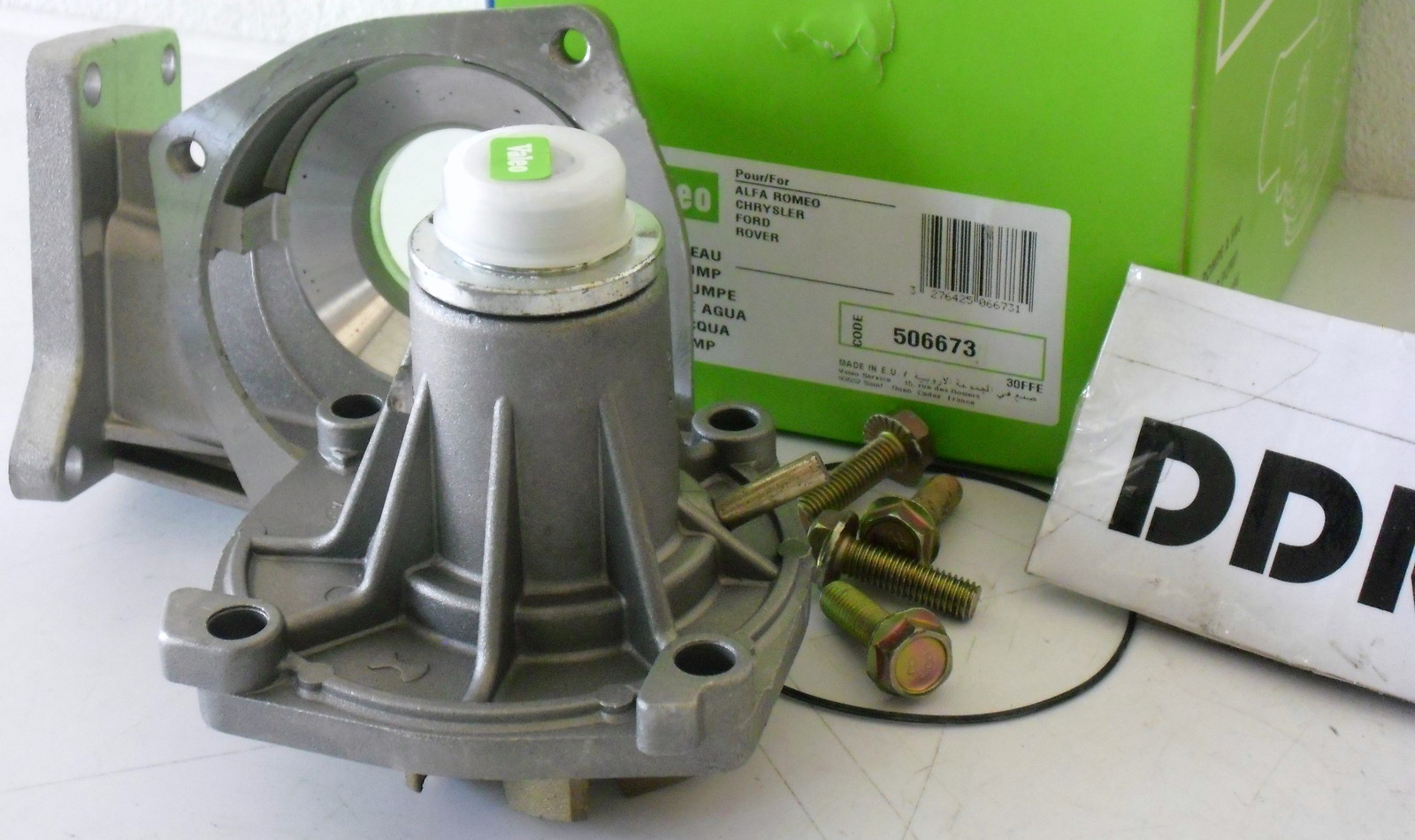 POMPA ACQUA POMPE à EAU ALFA 164  33   FORD SCORPIO I  ROVER 800 VALEO 506673