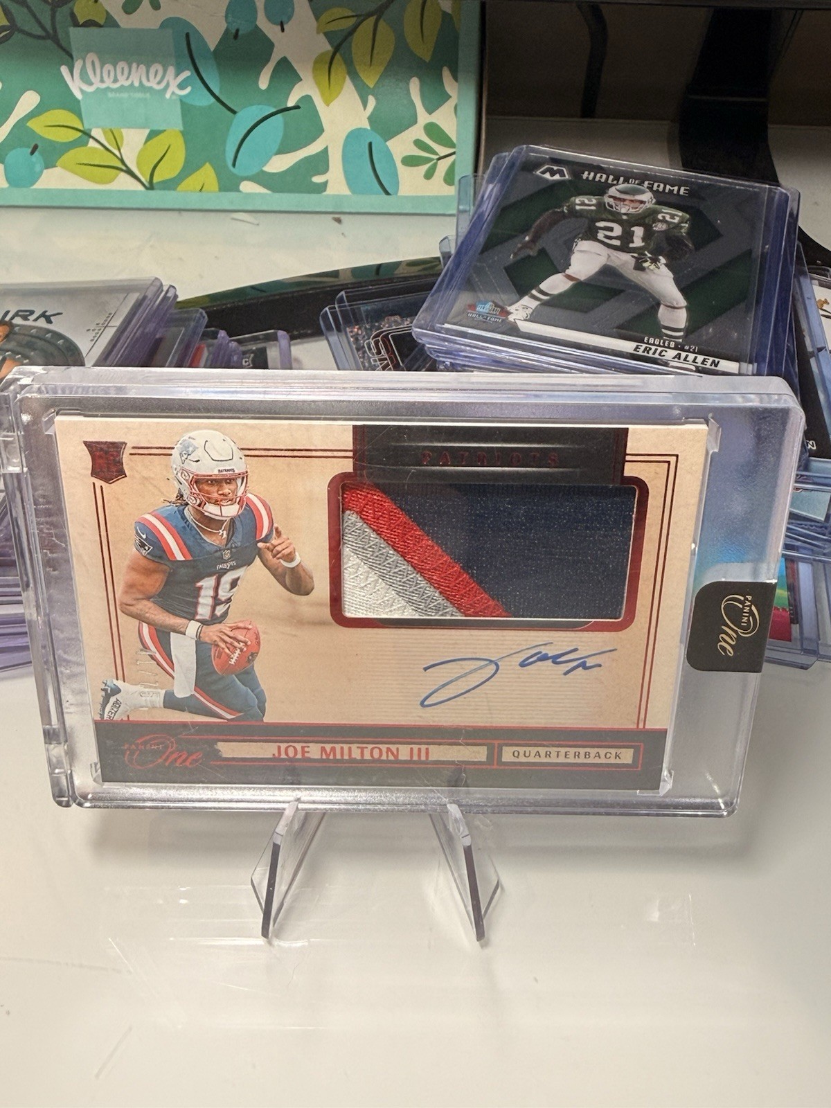 🔌2024 PANINI ONE FOOTBALL PATCH AUTO RED /75 RC JOE MILTON III #5