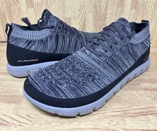 Altra Vali Lightweight Black Grey Knit Running Walking Sneakers Men's Size 10.5