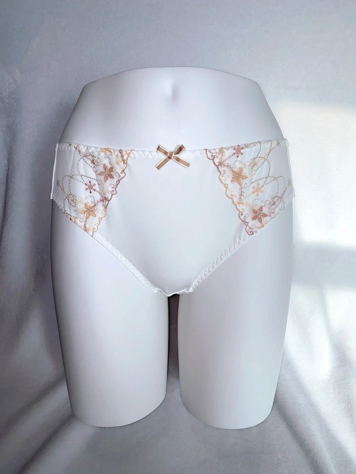 Braguita de nailon suave bordado floral brillante elegante marca japonesa US-L/JP-3L Foto 3 de 4