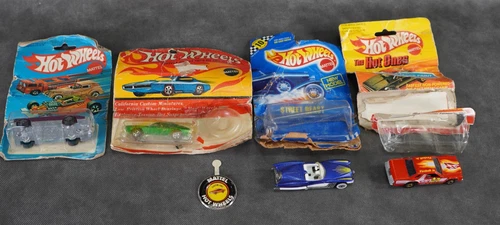 1969 Red Line Hot Wheels Green Custom AMX 1982 Cadillac 1982 Fairmont Beast Z8