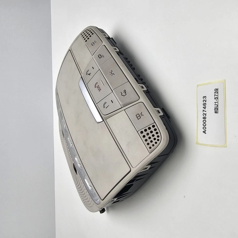 Mercedes-Benz GLC300 2018 unidad de control de techo luz interior A0008274623 Foto 4 de 4