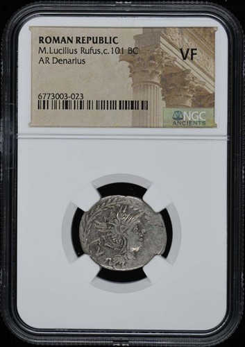 M.Lucilius Rufus,c.101 a.C. REPUBBLICA ROMANA AR Denario NGC VF20 - Foto 1 di 2
