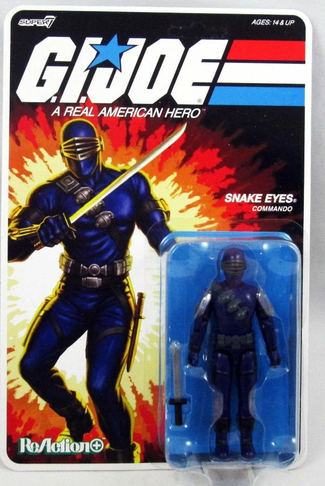 Figurine ReAction+ Snake Eyes Super7 style rétro Sunbow pour décorer un bureau de geek