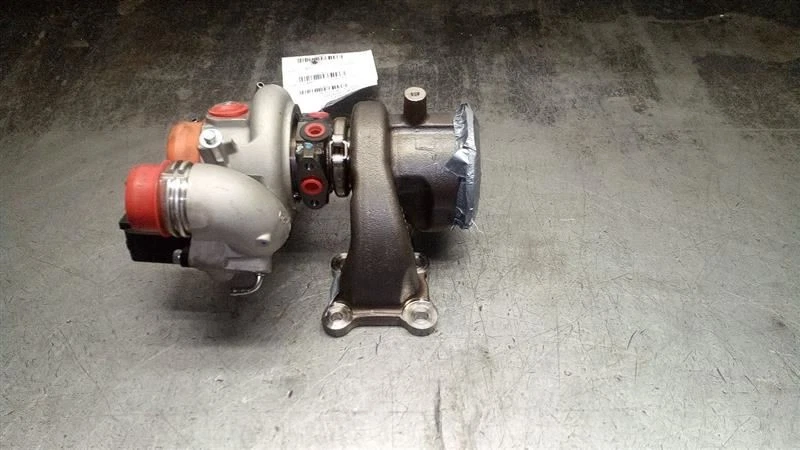 Turbocompresor Chevrolet Cruze 2018 1,4 L 8465324 Foto 3 de 4