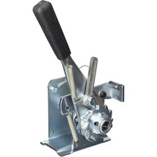Demco 5433 Trailer Winch Right Side Manual Operation For 3 Tow Dolly Demco 5433 Trailer Winch Right Side Manual Operation For 3 Tow Dolly
