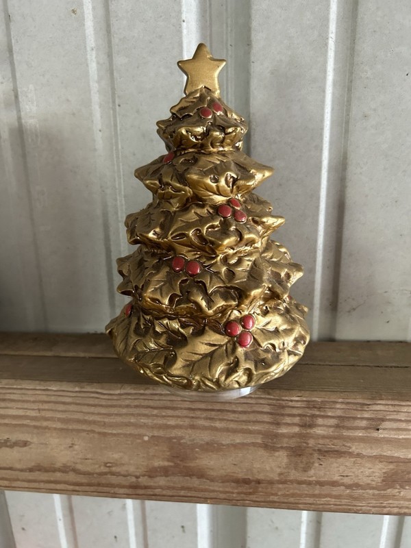 Berman & Anderson Gold/Red Christmas Tree Door Decor Plastic/Wood 1970s