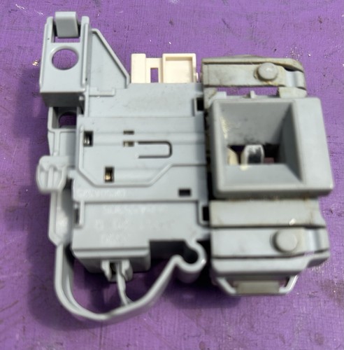 ZANUSSI ZWF91483WH Waschmaschine Türschloss DKS04